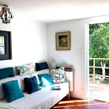 Duplex With Vintage Decor, Private Garden Terrace